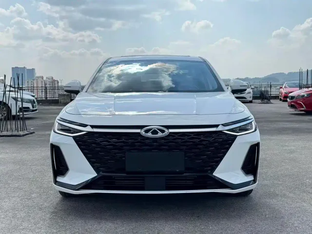 Chery Arrizo 8 — Фото автомобиля 2