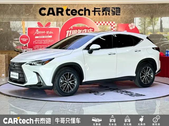 Фотография автомобиля — Lexus NX