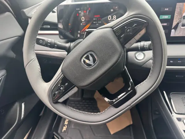Changan Raeton Plus — Фото автомобиля 8