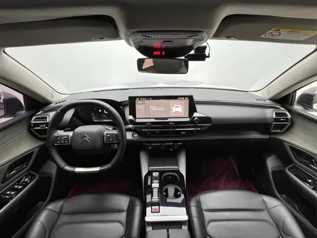 Citroen C5 X — Фото автомобиля 9