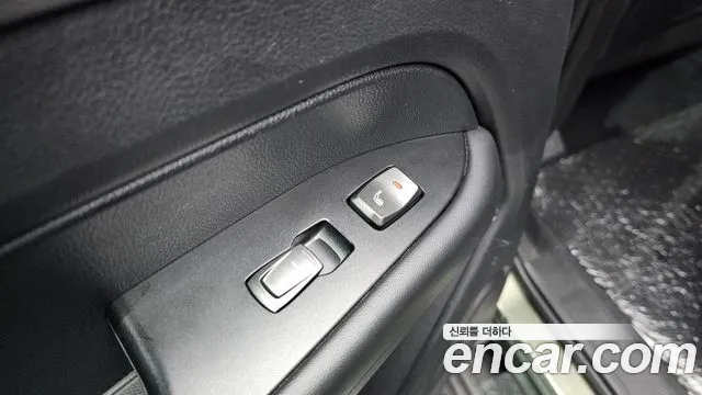 KG_Mobility_Ssangyong Rexton Новый Rexton Sport Khan Дизель 2.2 4WD — Фото автомобиля 18
