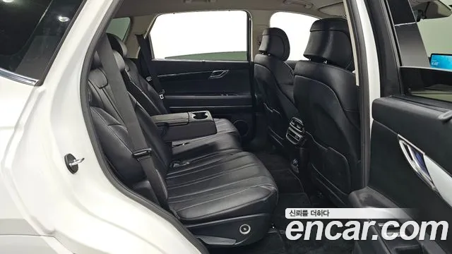 Genesis GV80 — Фото автомобиля 18