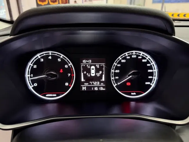Geely Binyue — Фото автомобиля 16