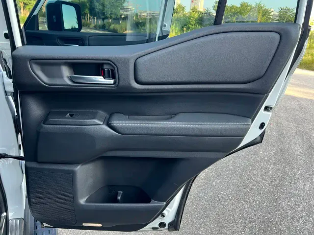 Toyota Prado — Фото автомобиля 23