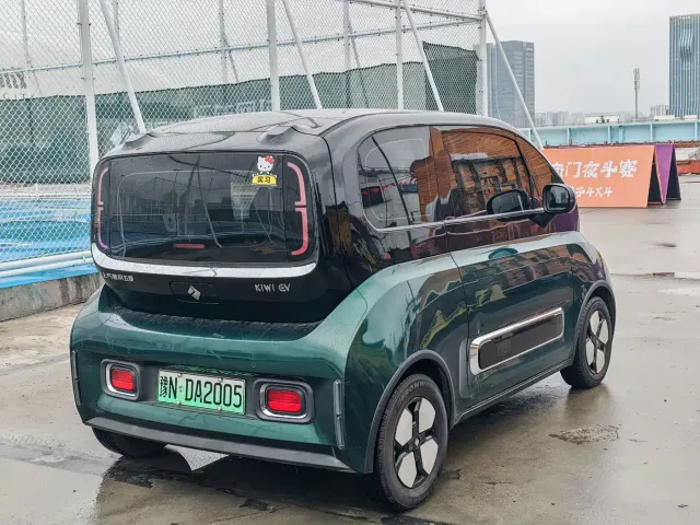 Baojun KiWi EV — Фото автомобиля 5