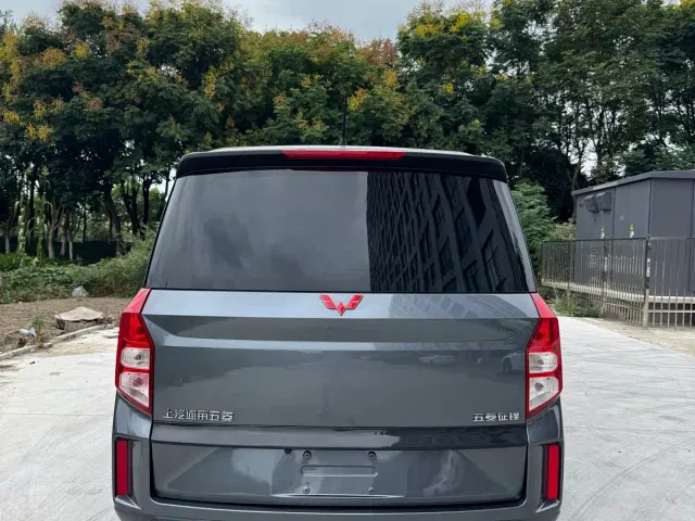 Wuling Zhengcheng — Фото автомобиля 5