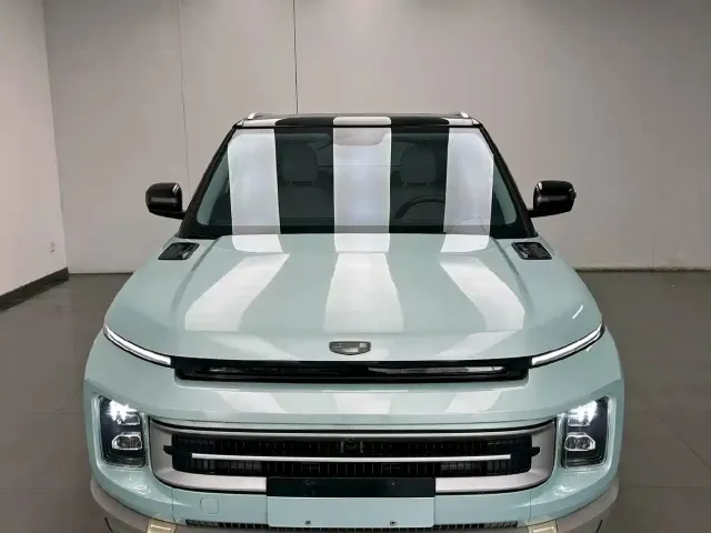 Geely ICON — Фото автомобиля 2