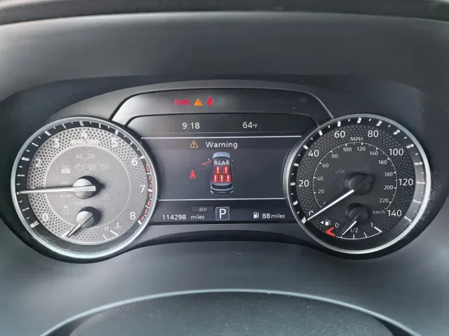 Nissan Patrol — Фото автомобиля 10
