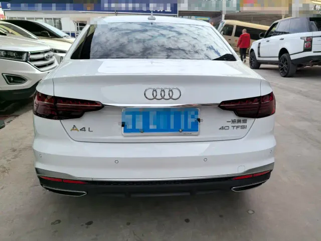 Audi A4L — Фото автомобиля 5