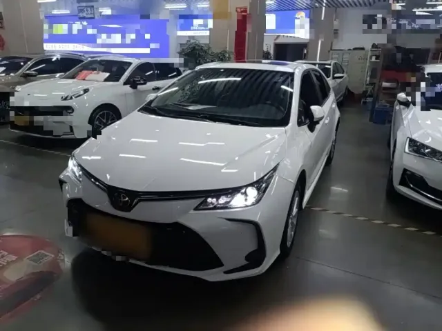 Фотография автомобиля — Toyota Corolla