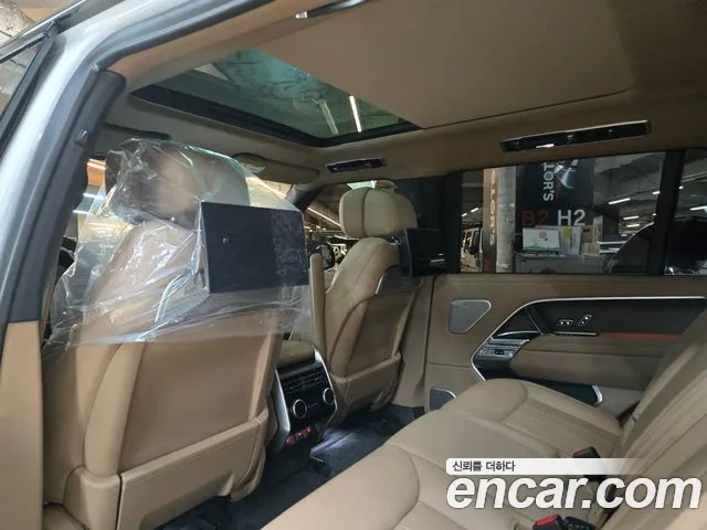 Land Rover Range Rover — Фото автомобиля 16