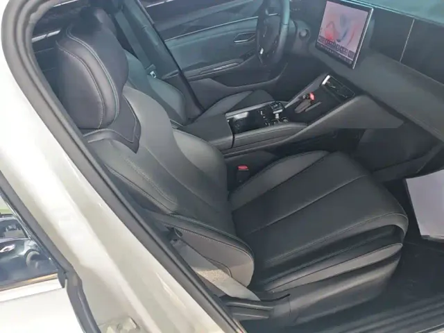 BYD Qin L — Фото автомобиля 24