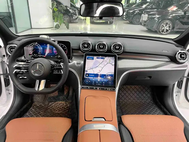 Mercedes-Benz C-Class — Фото автомобиля 4
