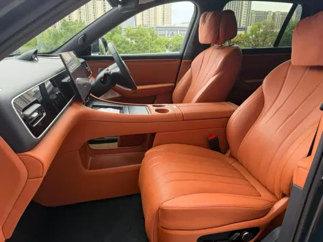 Aito M7 — Фото автомобиля 4
