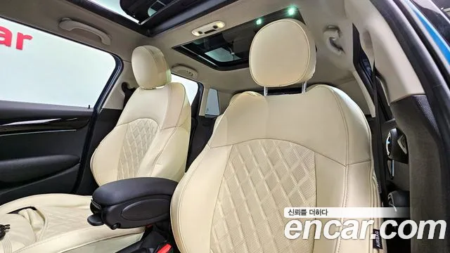 Mini Cooper Cooper 5 дверей Classic Plus — Фото автомобиля 27