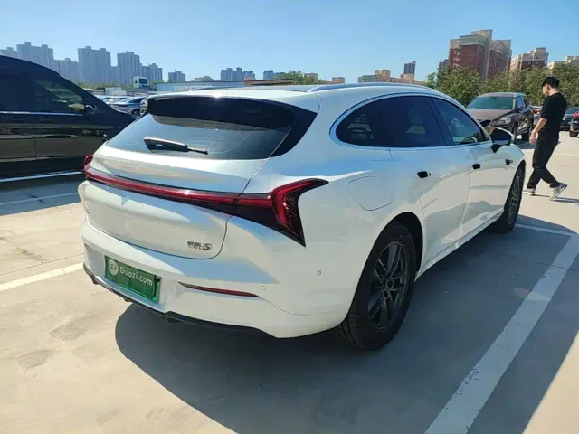 Hozon Nezha S Shooting Brake — Фото автомобиля 6