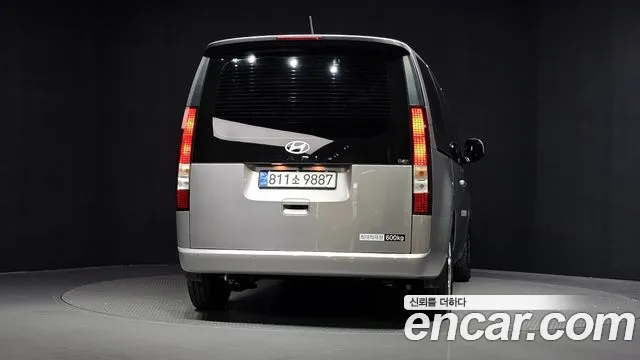 Hyundai Staria — Фото автомобиля 4