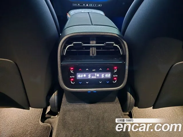 Mercedes-Benz E-Class — Фото автомобиля 14