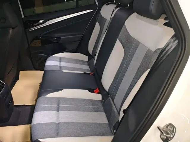 Volkswagen ID.4 Crozz — Фото автомобиля 16
