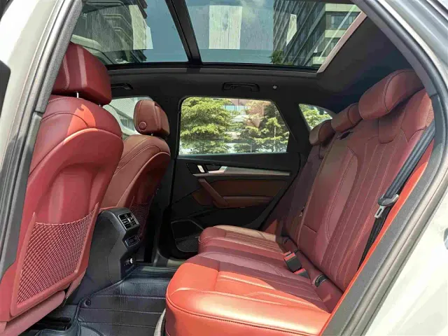 Audi Q5L — Фото автомобиля 19