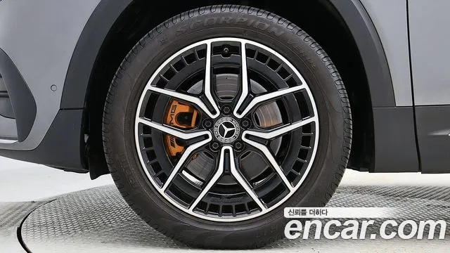 Mercedes-Benz EQB X243 — Фото автомобиля 5
