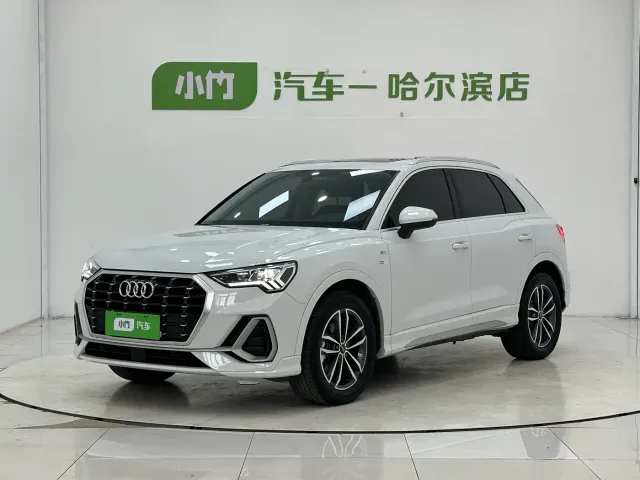Фотография автомобиля — Audi Q3