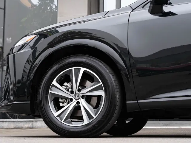 Lexus RX — Фото автомобиля 8