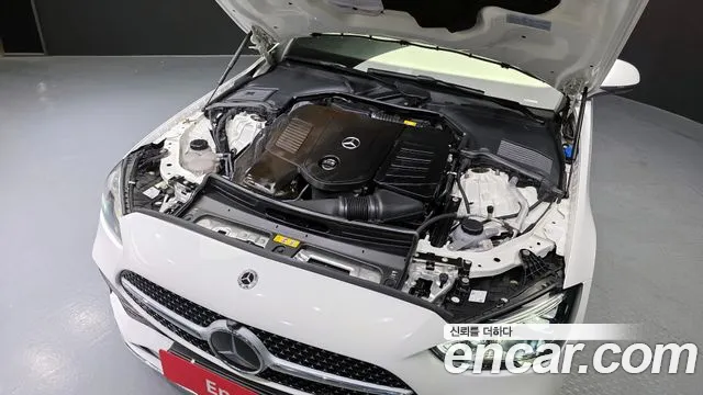 Mercedes-Benz C-Class — Фото автомобиля 3