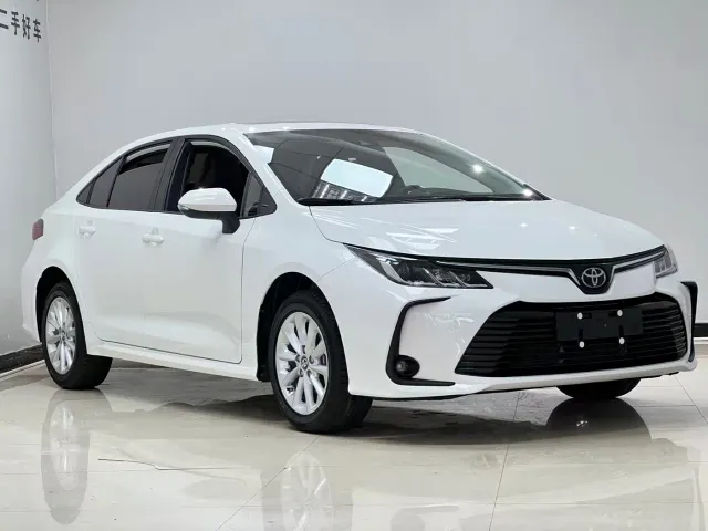 Toyota Corolla — Фото автомобиля 3