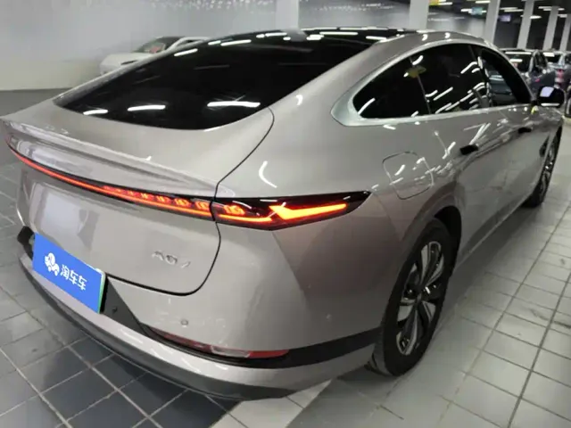 Changan Qiyuan A07 — Фото автомобиля 3