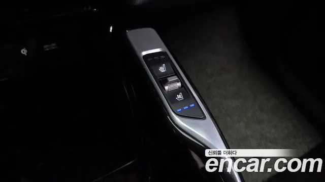 Kia Sorento Sorento 4-е поколение Бензин 2.5T 4WD — Фото автомобиля 14