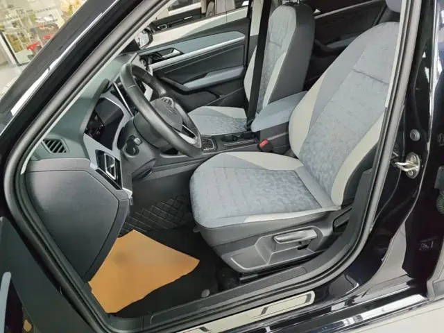 Volkswagen Lavida — Фото автомобиля 14