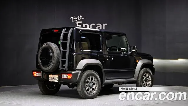 Suzuki Jimny — Фото автомобиля 2