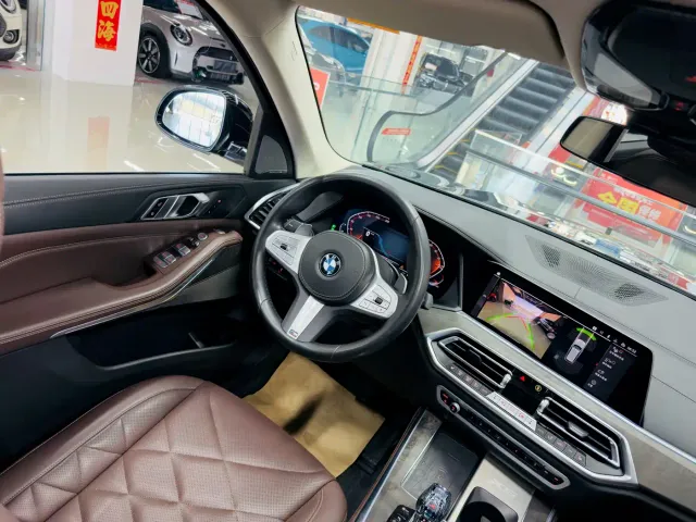 BMW X5 — Фото автомобиля 9