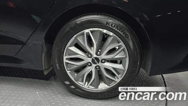 Kia K5 Noblesse — Фото автомобиля 21