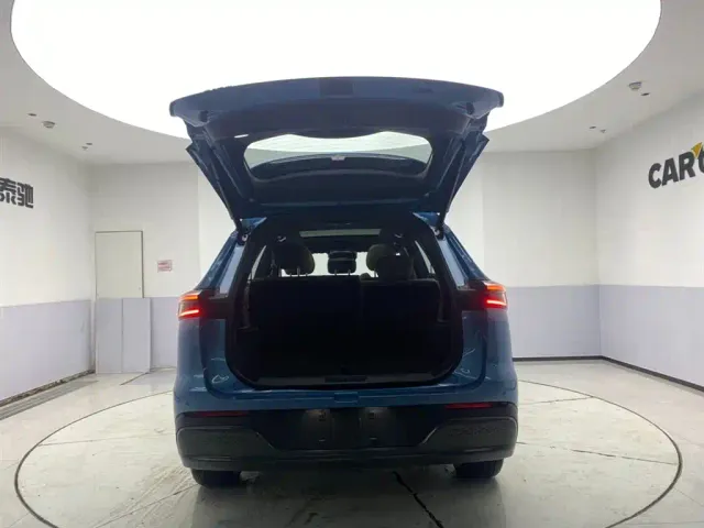 Chery Tiggo 8 PLUS C-DM — Фото автомобиля 23