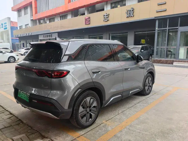 BYD Yuan UP — Фото автомобиля 4