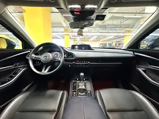 Mazda CX-30 — Фото автомобиля 14