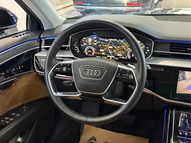 Audi A8 — Фото автомобиля 5