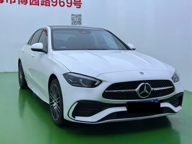 Mercedes-Benz C-Class — Фото автомобиля 3