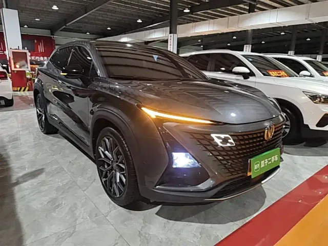 Changan UNI-T — Фото автомобиля 3