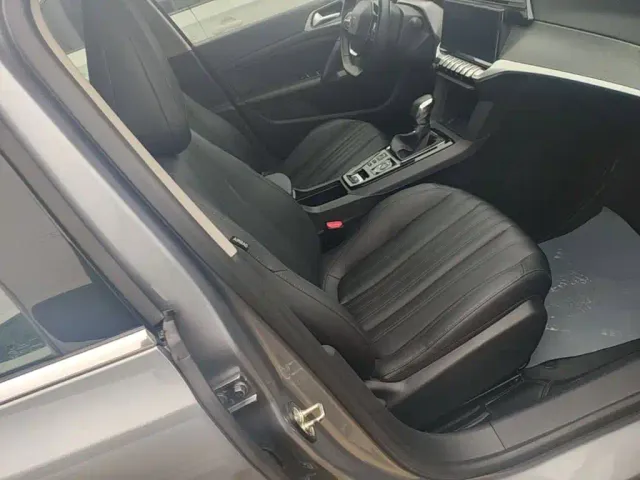 Peugeot 408 — Фото автомобиля 24