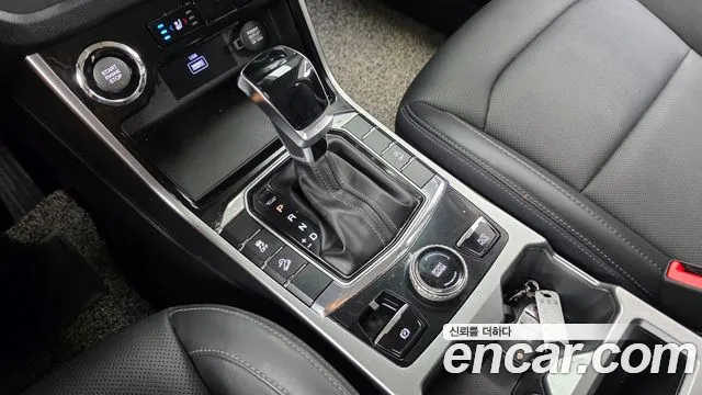 KG_Mobility_Ssangyong KORANDO — Фото автомобиля 9