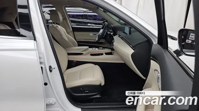 Genesis GV70 2.5T Бензин AWD — Фото автомобиля 11