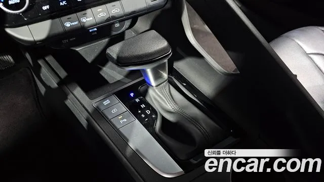 Hyundai Avante CN7 — Фото автомобиля 12