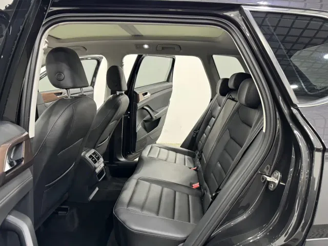 Volkswagen Tharu — Фото автомобиля 6