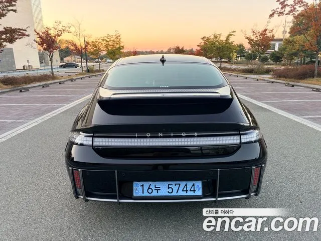 Hyundai Ioniq 6 — Фото автомобиля 5