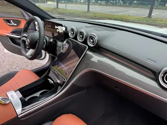 Mercedes-Benz C-Class — Фото автомобиля 22