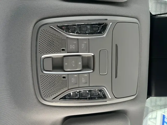 GAC Trumpchi M6 — Фото автомобиля 16