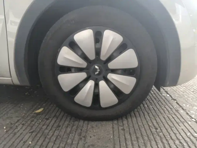 Wuling Bingo — Фото автомобиля 8